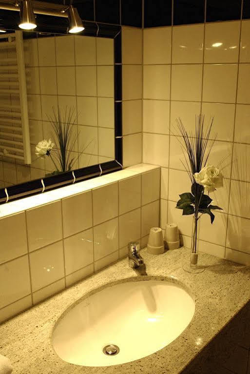 Weinbek Hotel Fockbek Buitenkant foto